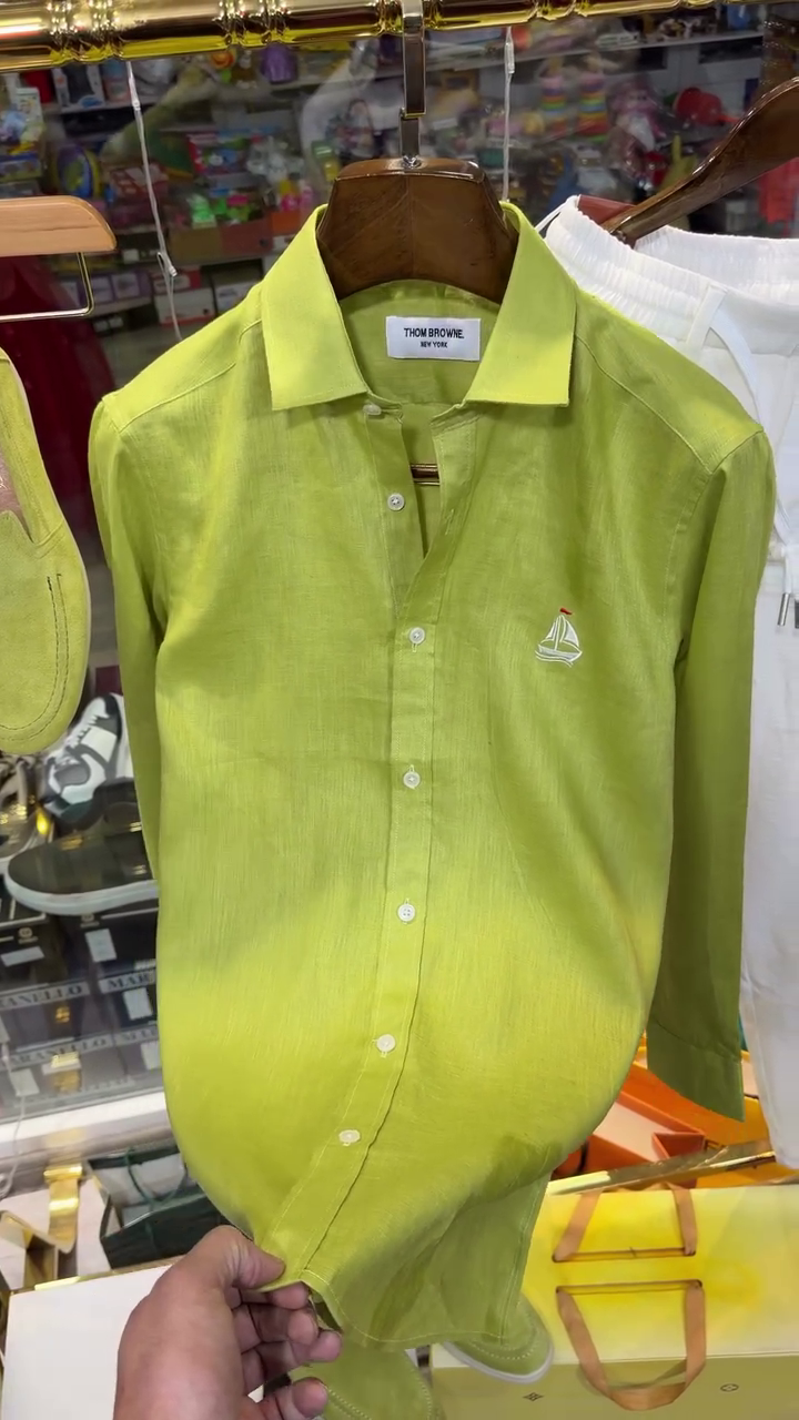 Men Light Green Solid Shirt - Image 2
