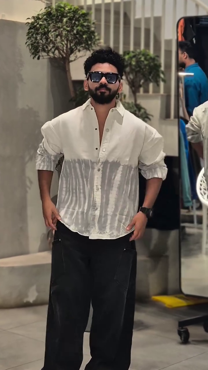 Men Embroidered Lightweight Shirts - Image 7