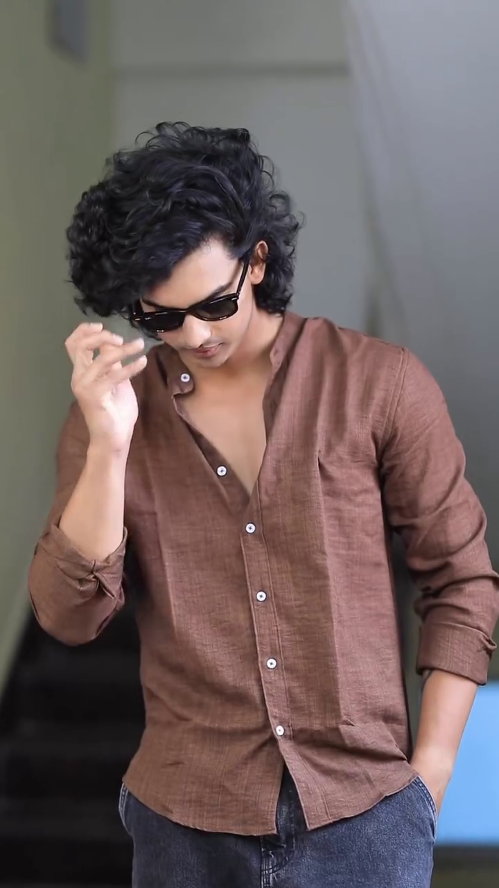 Men Classic Slim Fit Casual Shirt - Image 14