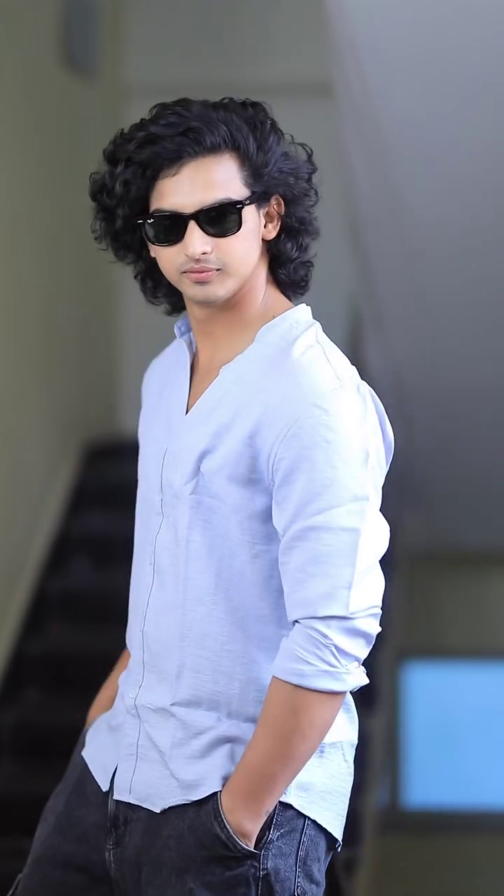 Men Classic Slim Fit Casual Shirt - Image 7