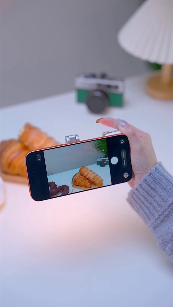 Fun Shot Smartphone Handle Grip and C03 Magnetic Selfie Light, Phone Camera Grip with Removable USB-C Charging, Bluetooth Remote Control, Mobile Phone Grip for Photography - Image 6