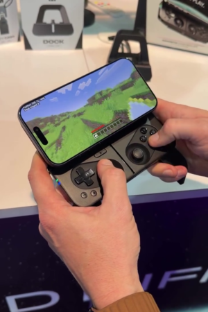 OhSnap! MCON: Magnetic Mobile Gaming Controller (Night)