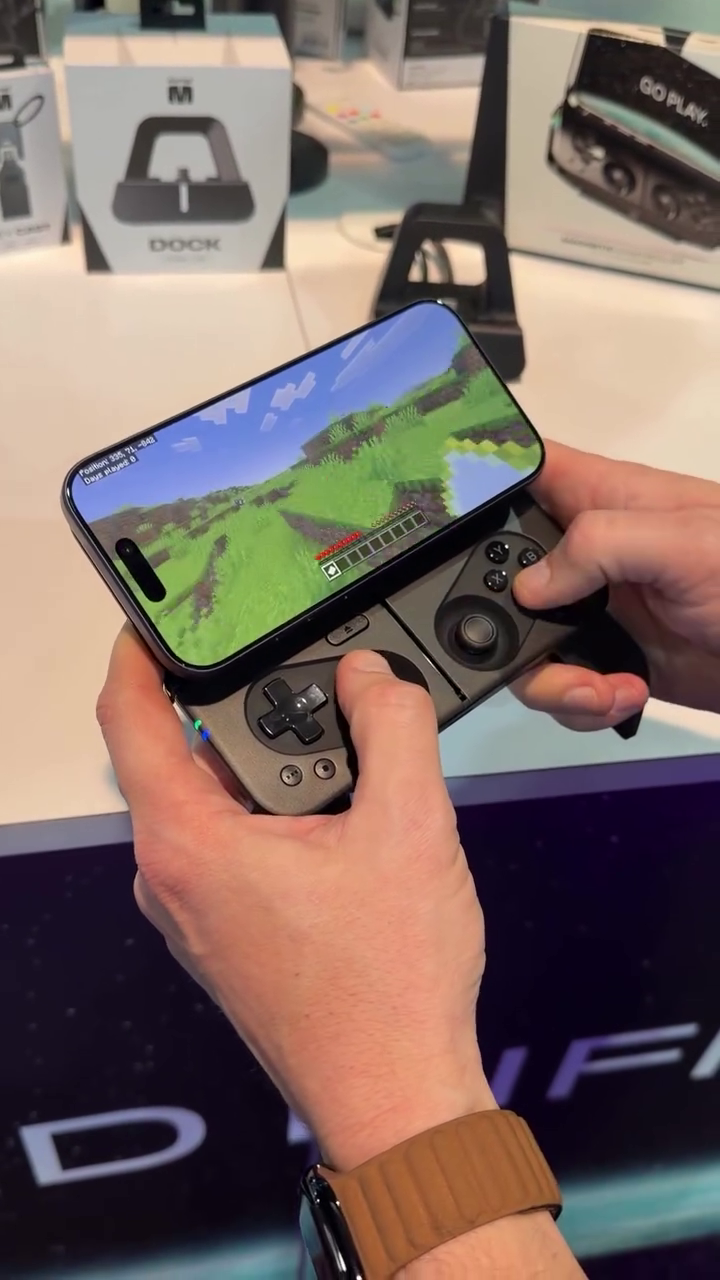 OhSnap! MCON: Magnetic Mobile Gaming Controller (Night)