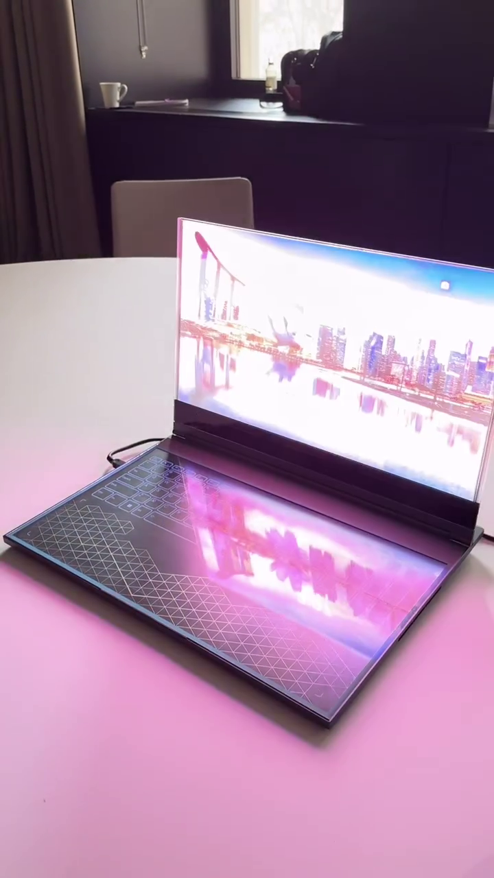 transparent laptop - Image 4
