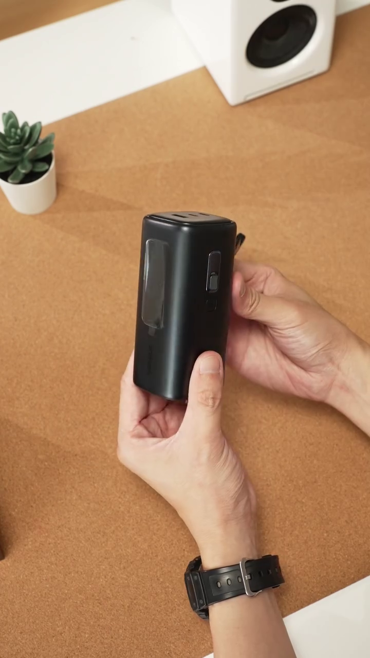 Foxin Fist 10000mAh 10k Mini Power Bank | 22.5W Super Fast Charging | Built-in Type-C Cable & PD Output | Small Pocket Size | for iPhones/Android Mobiles & Other Devices | Made in India - Black - Image 8