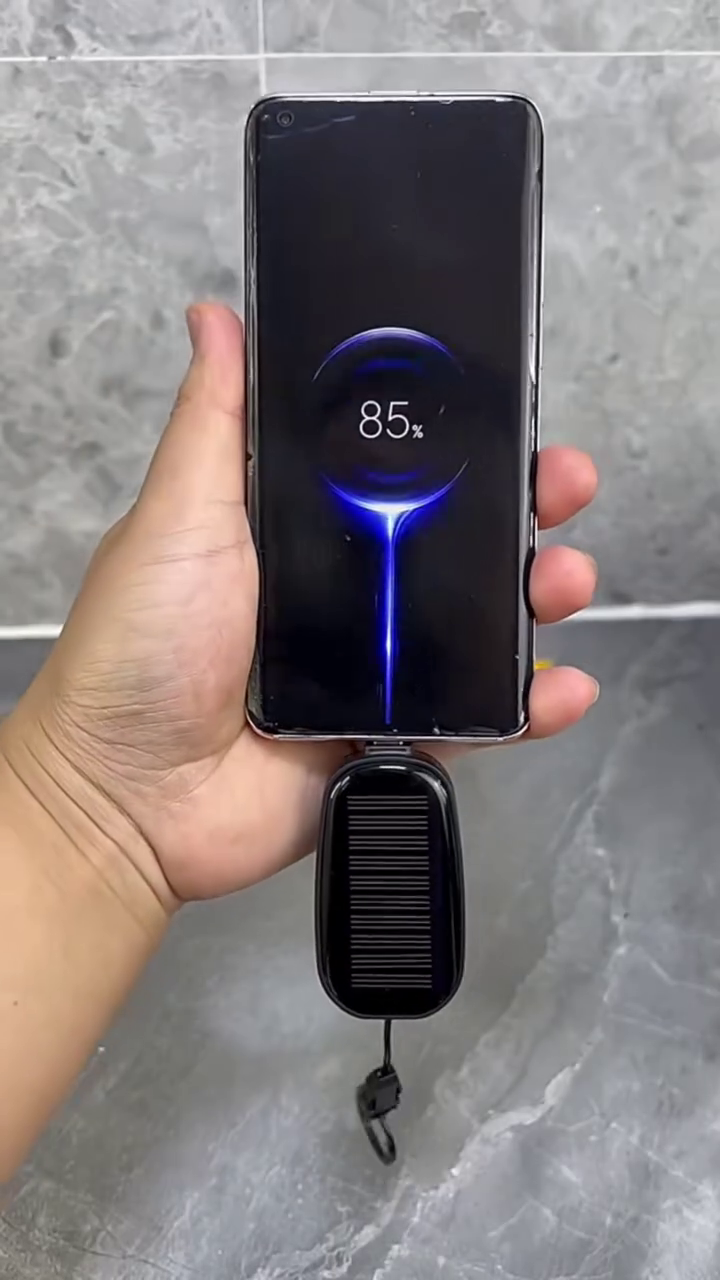 Solar Powered Keychain Power Bank 1500mAh Compact Lightweight Fast Charging Type C - Image 6
