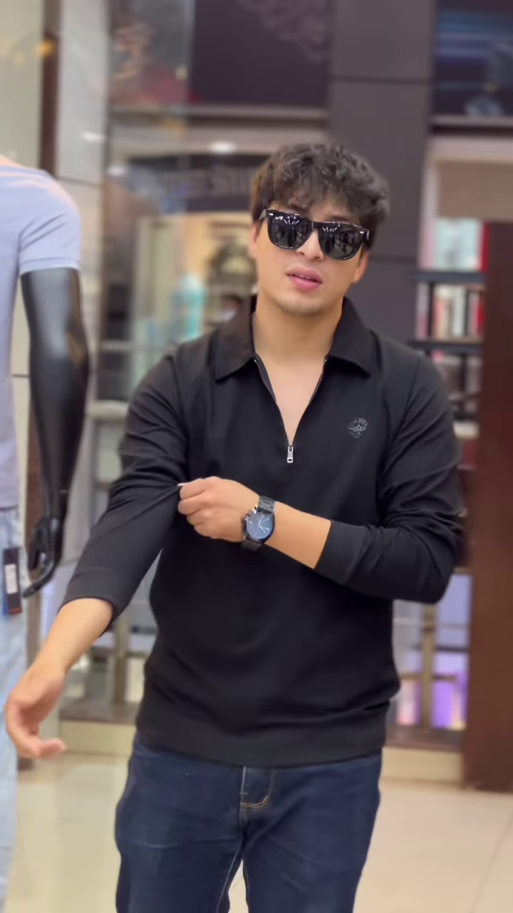 Heavyweight Polo Collar T-shirt - Image 10
