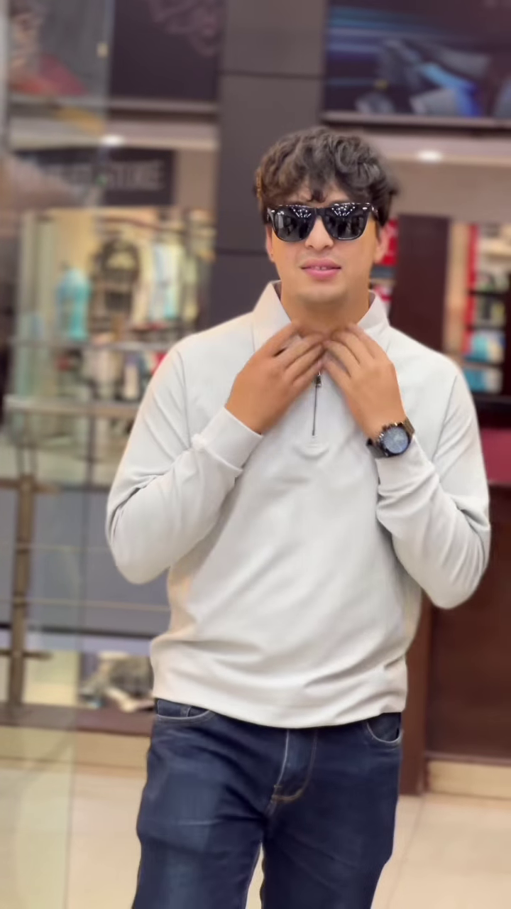 Heavyweight Polo Collar T-shirt - Image 6