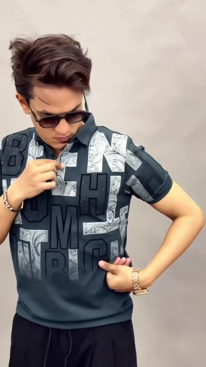 Abstract Printed Polo Collar Pure Cotton Slim Fit T-shirt - Image 11