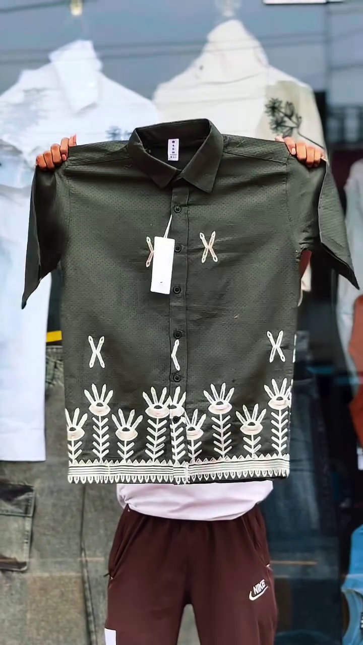 Embroidered Cotton Cubans Collar Shirt - Image 4