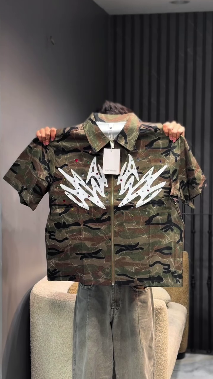 Men Relaxed Opaque Printed Casual Shirt