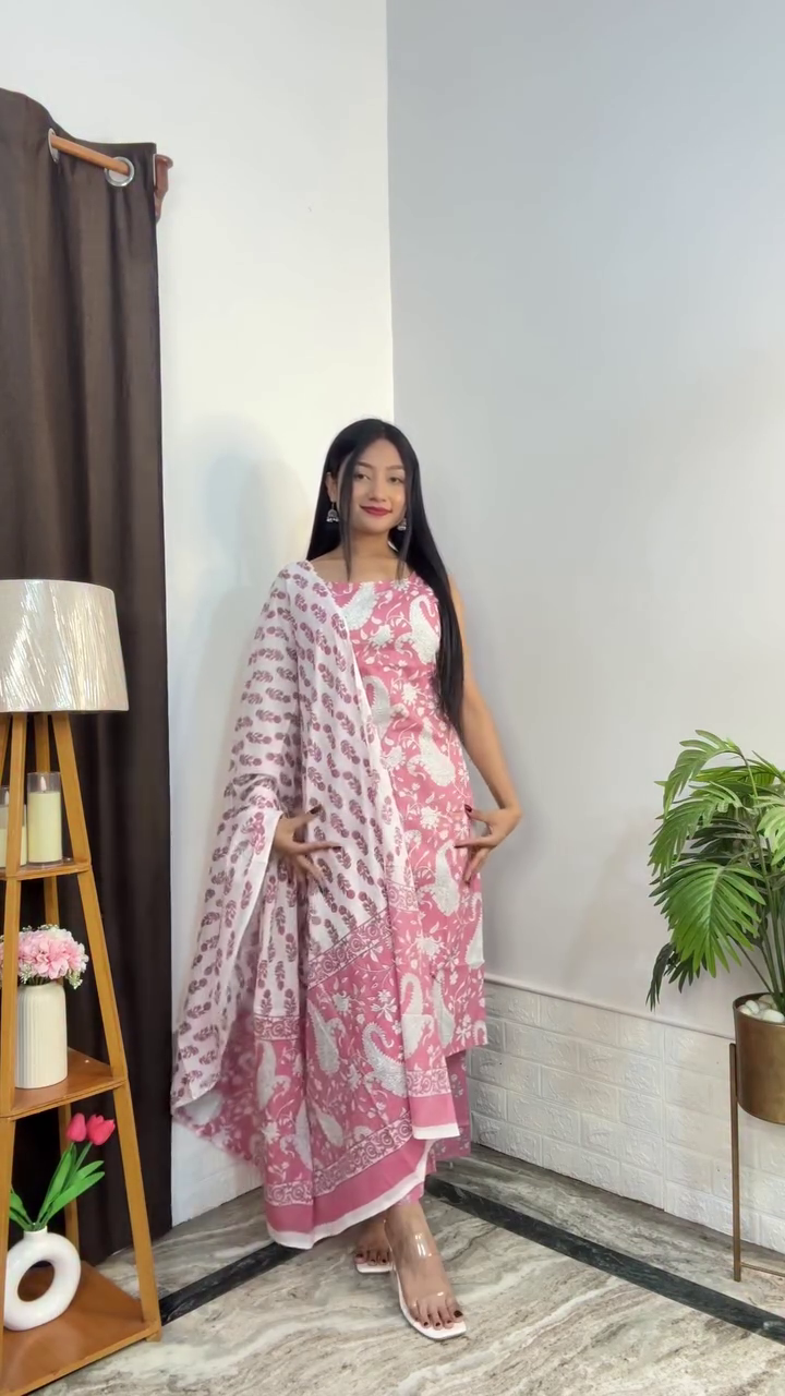 Floral Printed Round Neck Straight Kurta with Trouser - Image 13