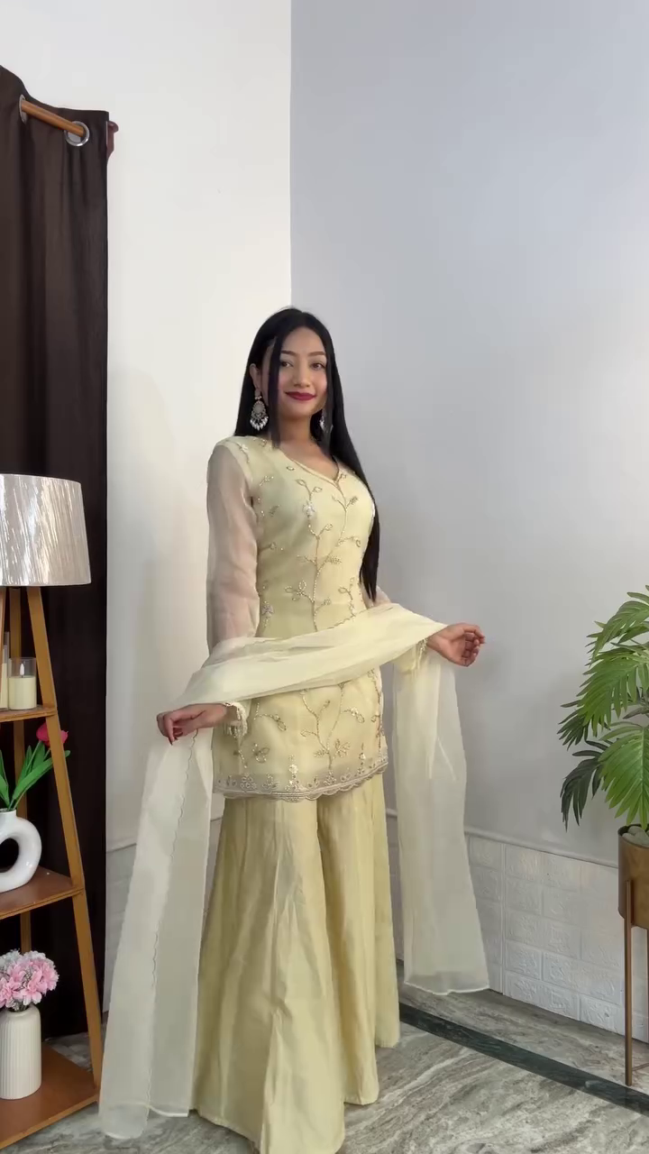 Women Light Pink Crush Embroidered Organza Straight Kurta Set with Dupatta - Image 12
