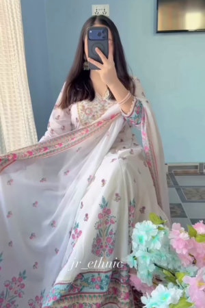 Ethnic Motifs Regular Beads and Stones Pure Cotton Kurta with Trousers & Dupatta