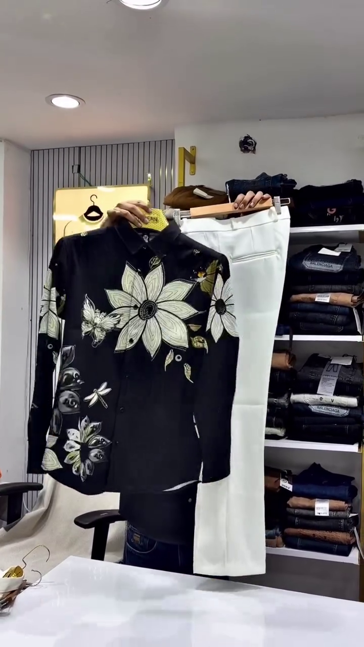 Creation Men's Exclusive Linen Fabric Position Print FULLSLEEV DESINER Shirt. - Image 4