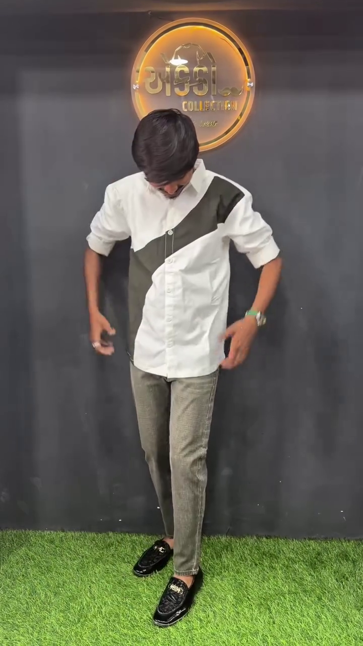 Comfort Slim Fit Spread Collar Cotton Casual Shirt