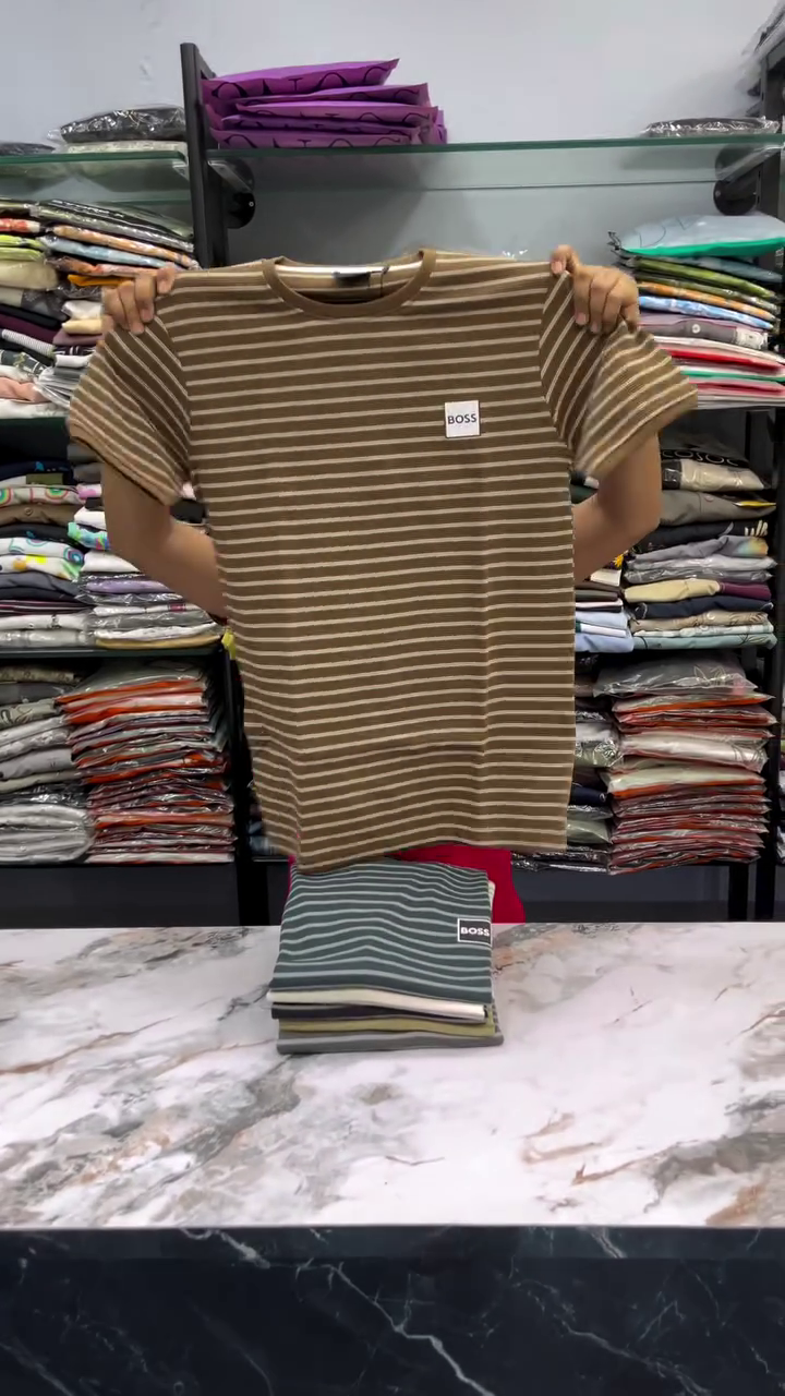 Men Relaxed Fit Striped Crew Neck Half Sleeves Tshirt