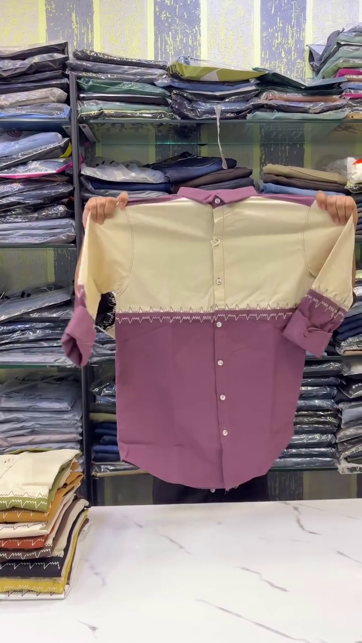 Standard Colourblocked Casual Shirt with Contrast Pockets