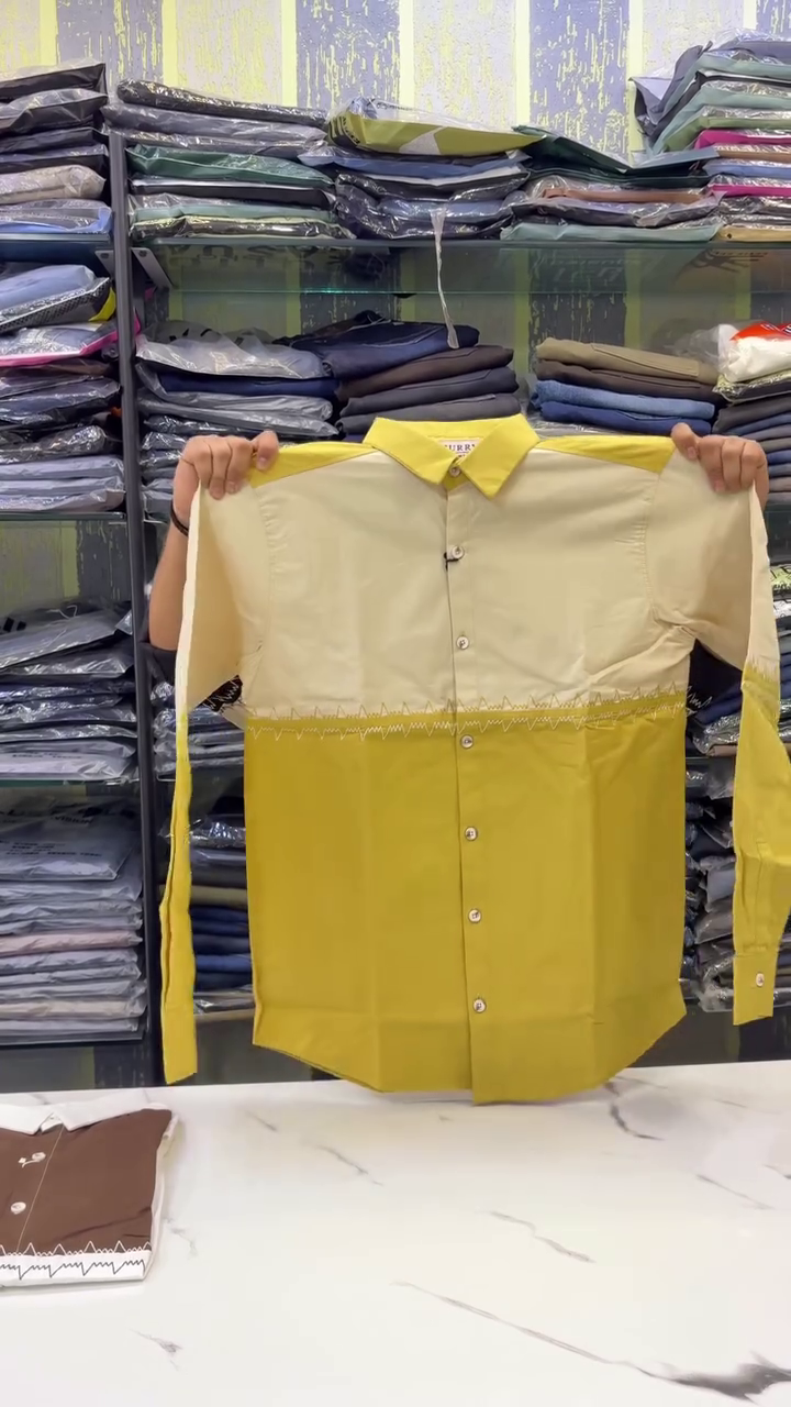 Standard Colourblocked Casual Shirt with Contrast Pockets - Image 3
